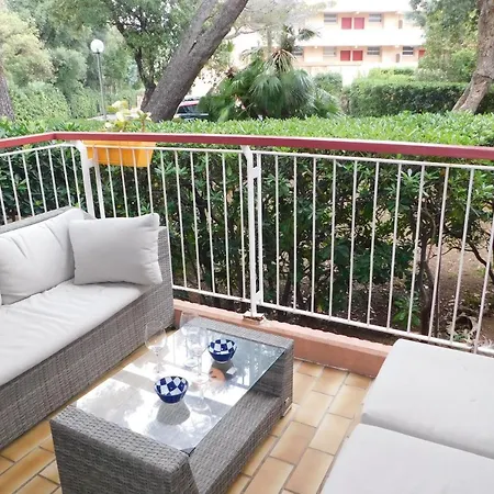 Cozy 1-bedroom 'l'amphore' With Balcony And Parking * Fréjus
